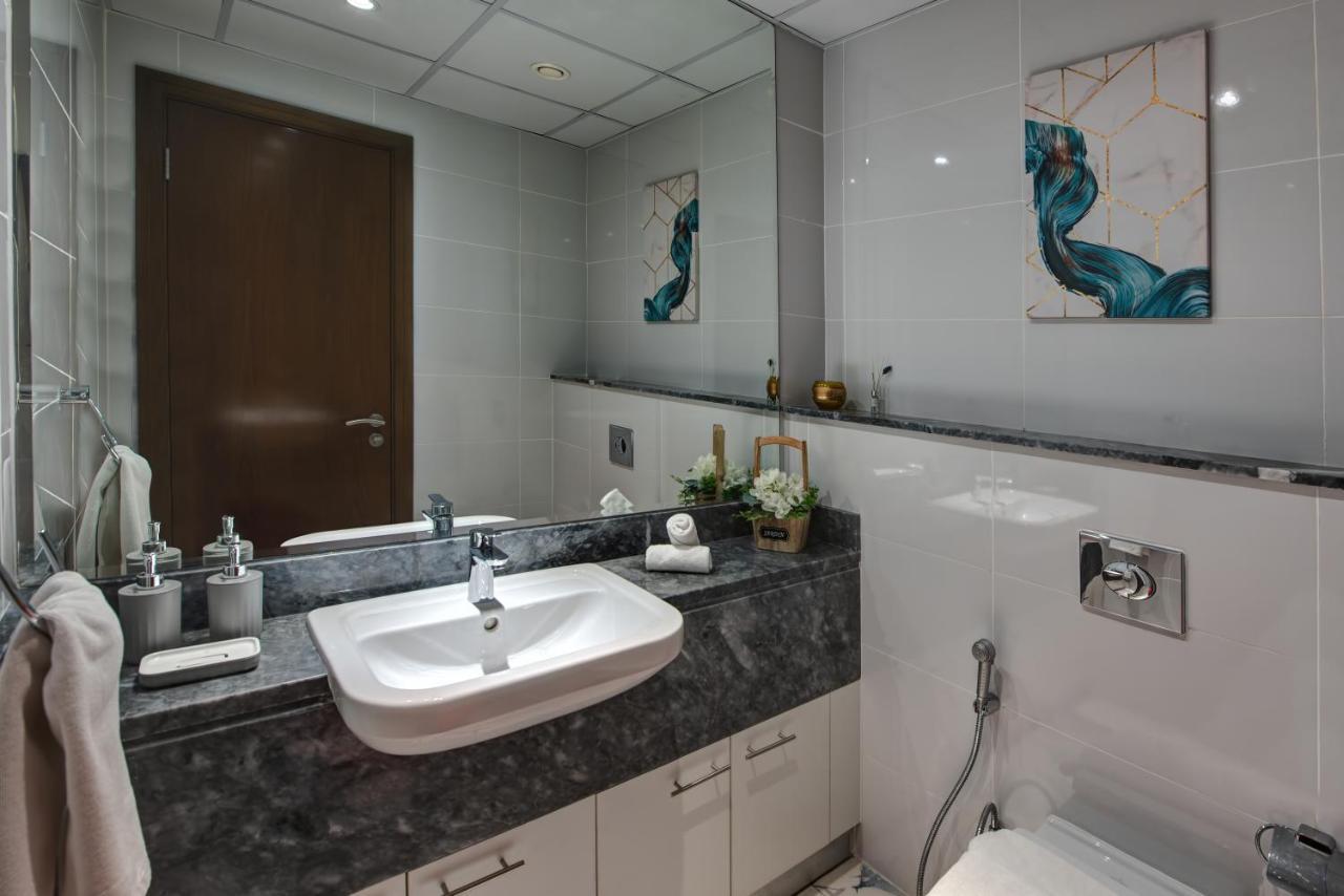 Durrani Homes - Lux 1Br At Al Habtoor Amna Tower Дубай Экстерьер фото